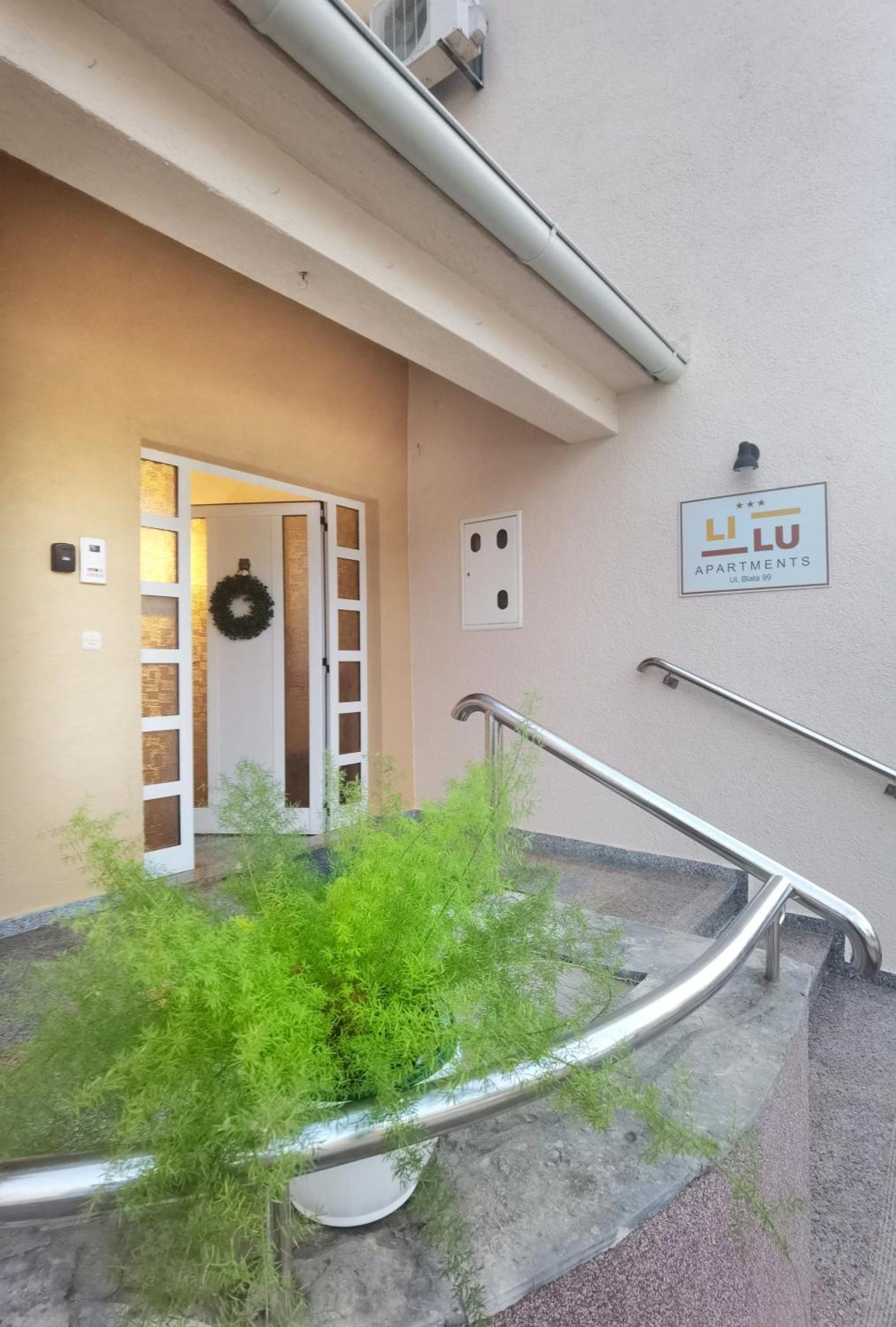 Lilu Apartments Водице Екстериор снимка