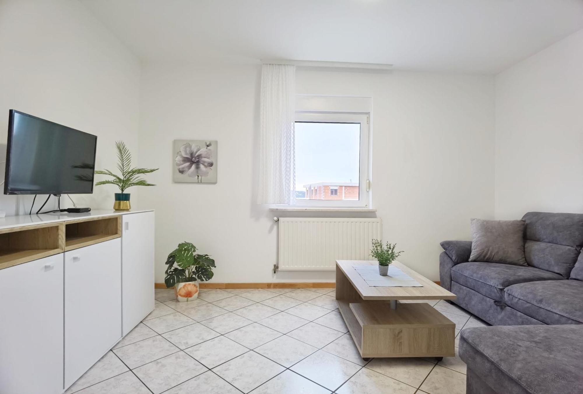 Lilu Apartments Водице Екстериор снимка