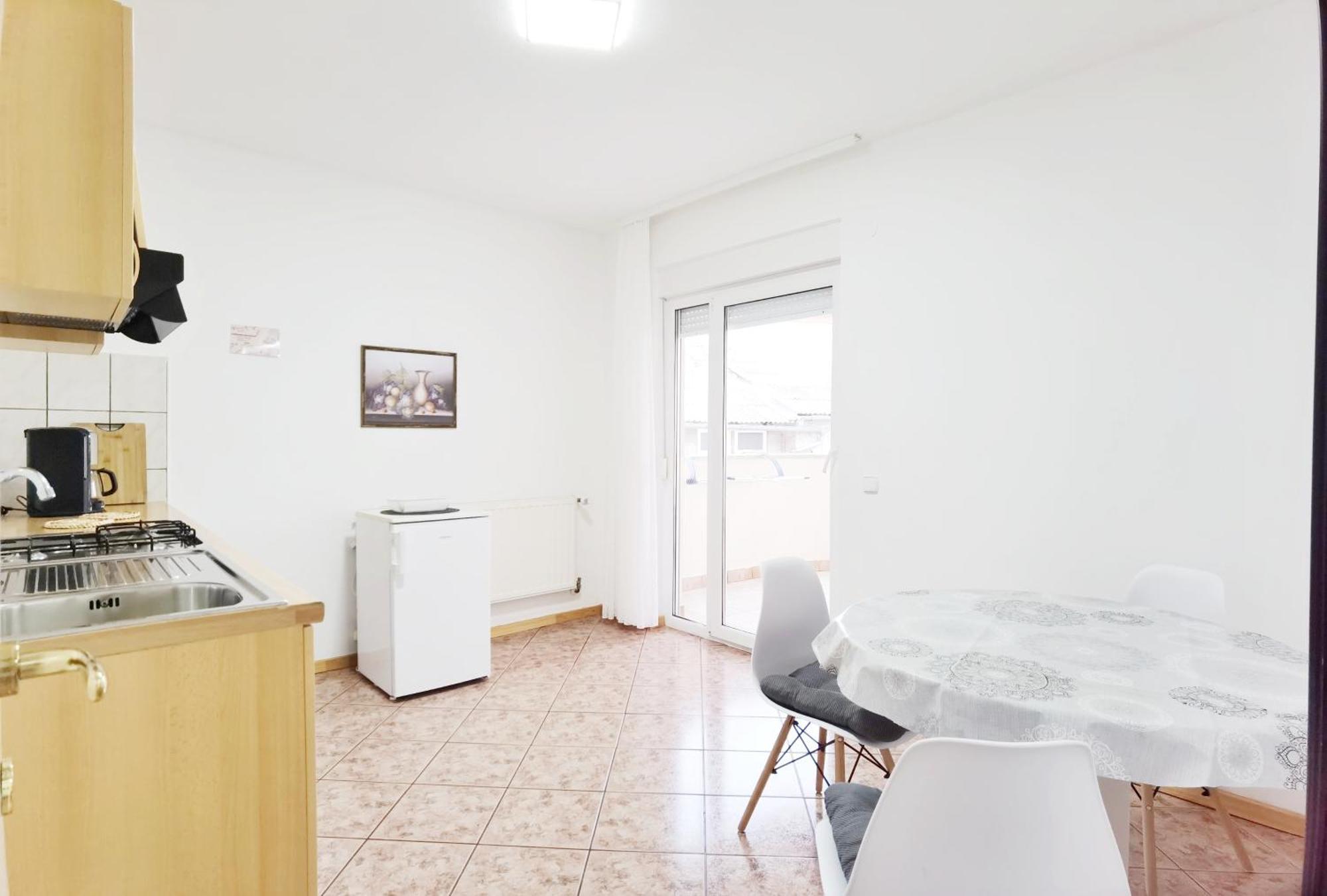 Lilu Apartments Водице Екстериор снимка