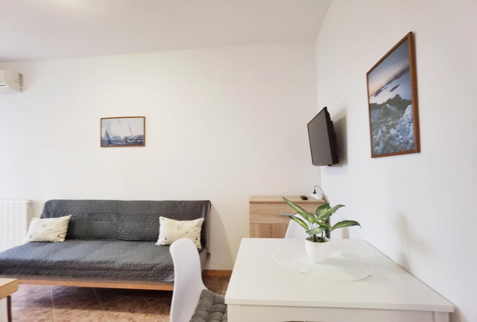 Lilu Apartments Водице Екстериор снимка